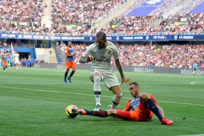 爱游戏正版体验-赵丹与蓝萍的照片